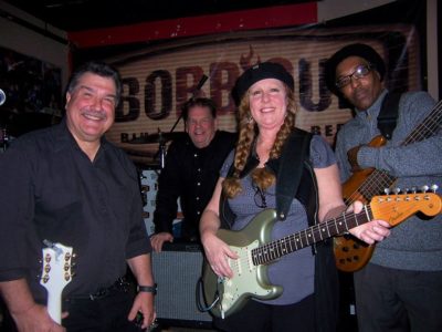 Photo of Blue Moon Rising at Bobbique